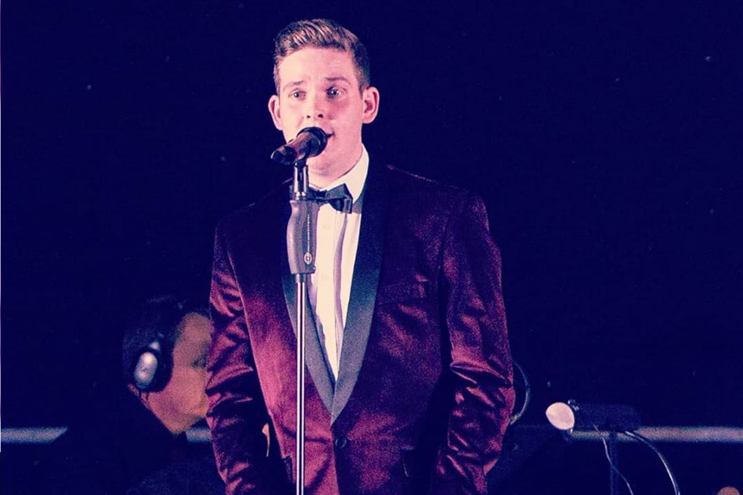 Lewis Ritchie Singer Chris Ritchie - Wedding & Event Singer - PR Organisation